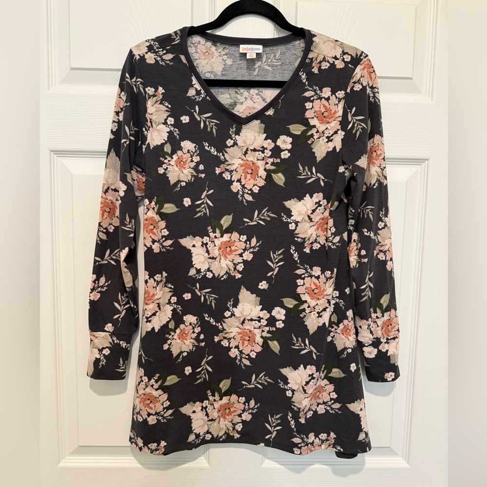 LuLaRoe Elizabeth Floral V-Neck Long Sleeve Top